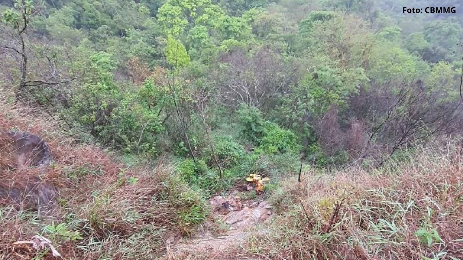 Homem é encontrado morto e com perfurações no rosto, em Mariana