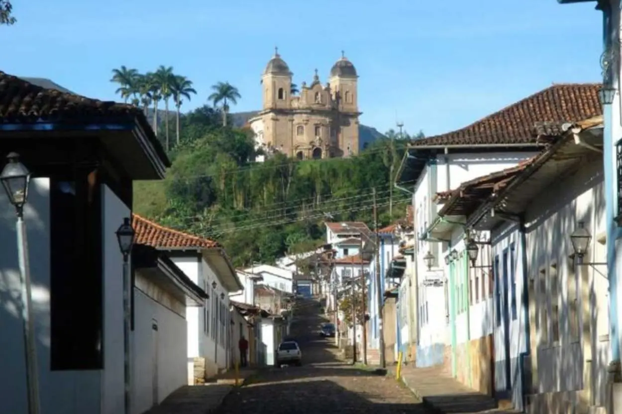 Festa Junina em Mariana! Começa hoje o "Arraial da São Pedro"