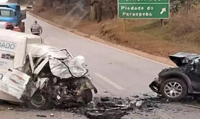 Tragédia na BR-040: Acidente com três veículos causa morte de uma pessoa e deixa duas gravemente feridas