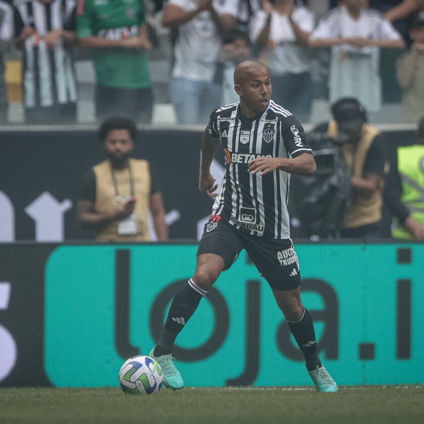 Cruzeiro aumenta chances de rebaixamento e  Atlético sobe na briga por libertadores; veja