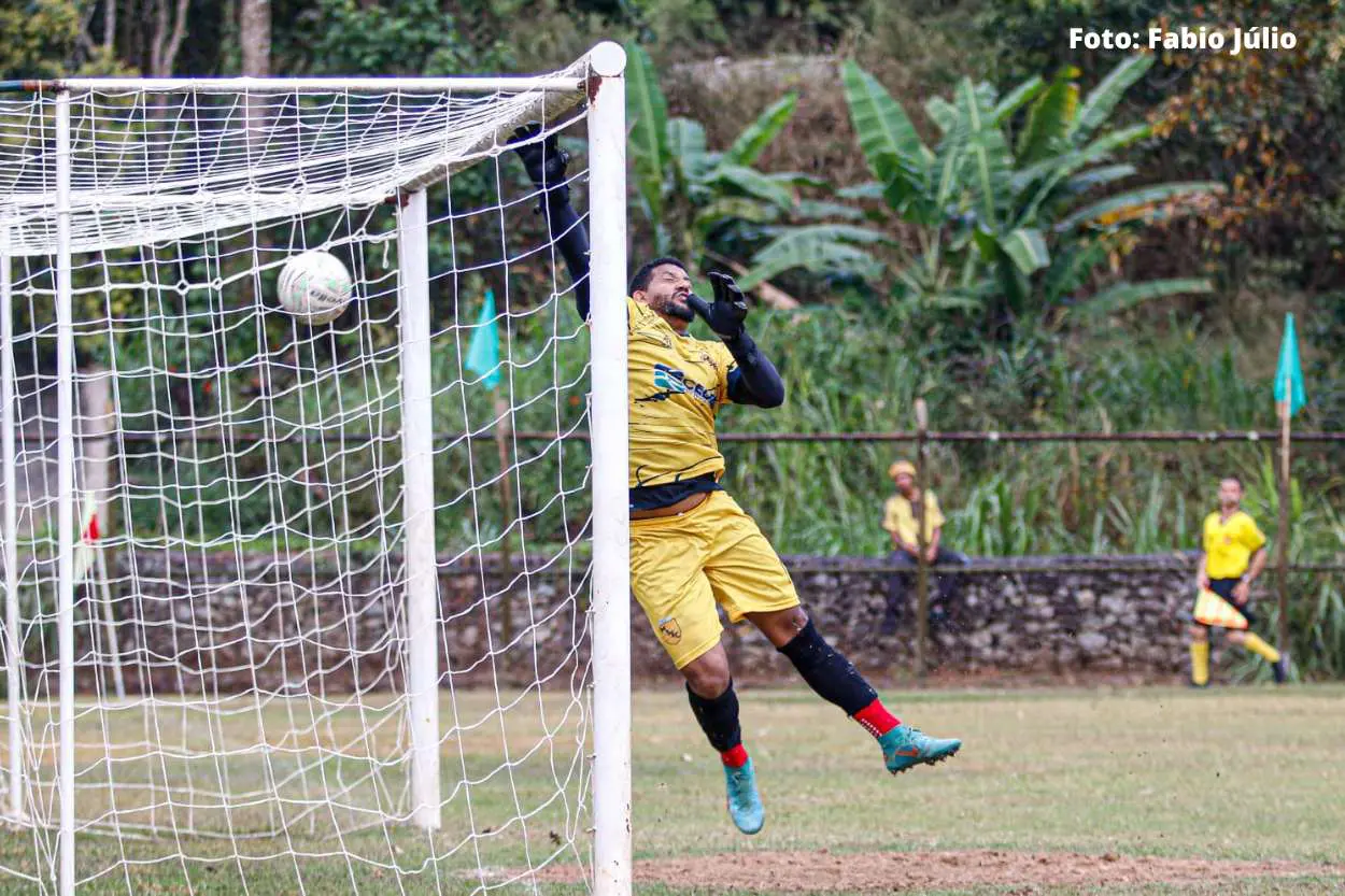 Rodada de extremos marca a quarta Campeonato Amador de Mariana