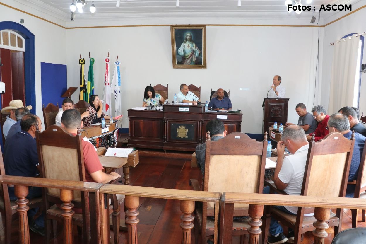 Vereadores discutem frequência de Reuniões Ordinárias na Câmara de Ouro Preto