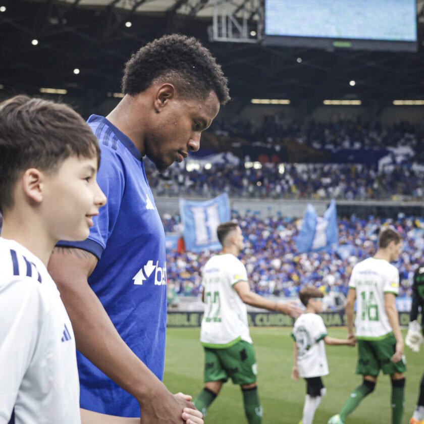 Cruzeiro fez apenas 6 em 21 pontos em casa contra concorrentes na briga do Z4