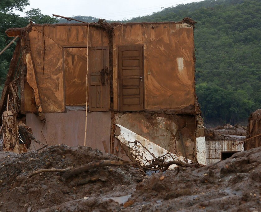 Oito anos da tragédia de Mariana: Governo de Minas critica Fundação Renova por atraso nas reparações