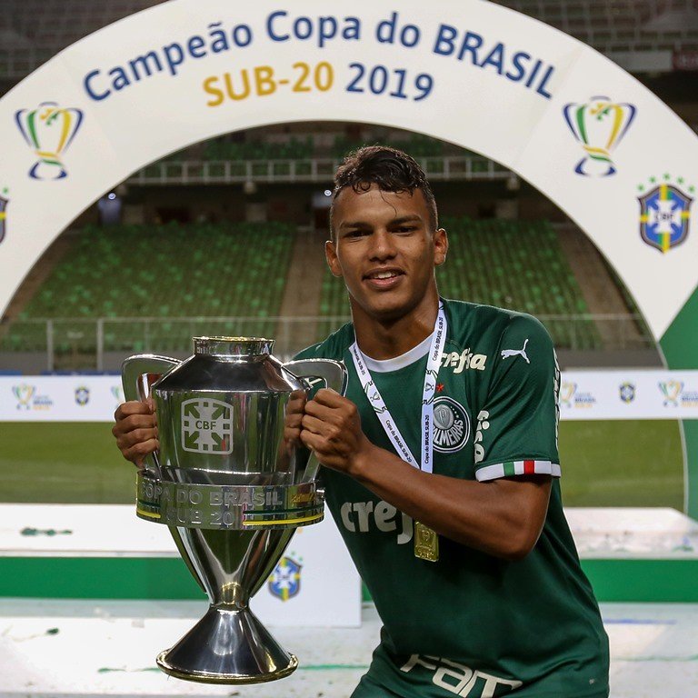 Gabriel Veron é do Cruzeiro; atacante busca reacender brilho de uma carreira promissora