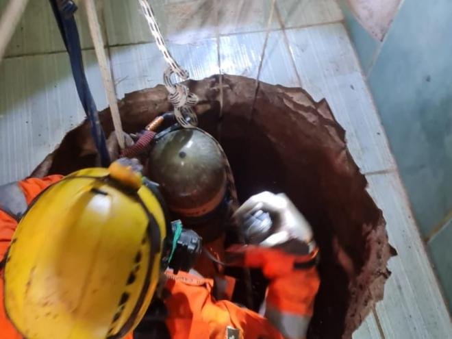 Idoso sonha com ouro, cava buraco para achar, cai e morre em MG