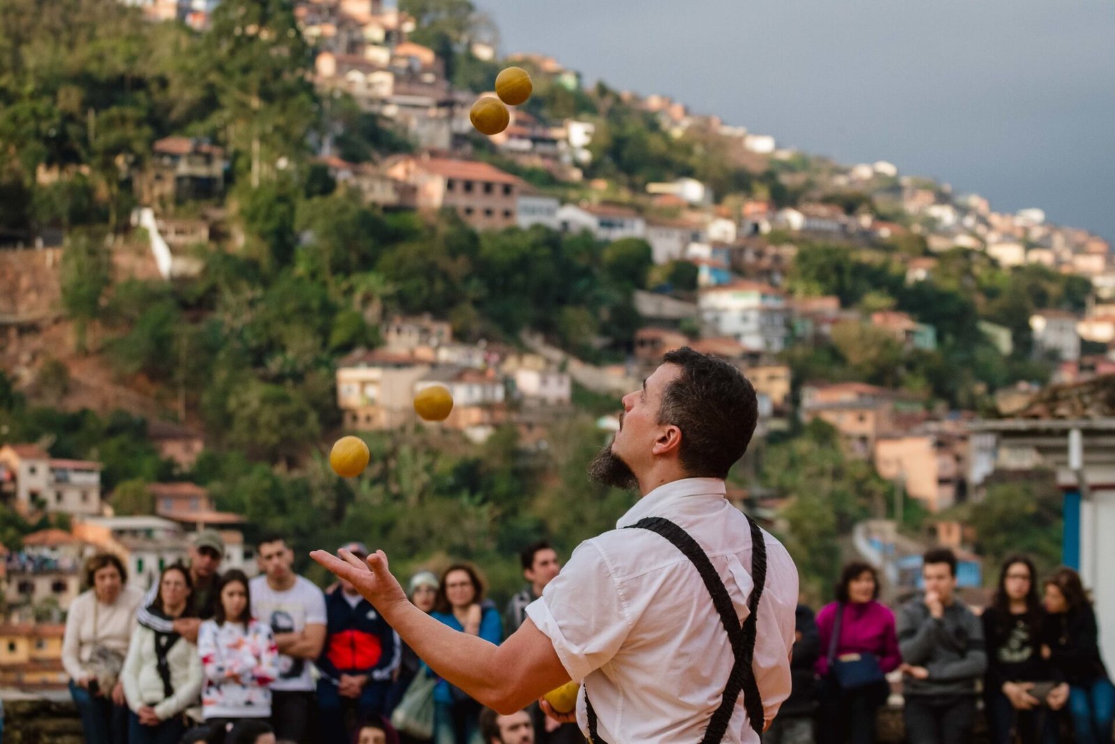 De balé à circo: Prefeitura de Itabirito abre inscrições para cursos livres