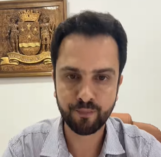 Ex-prefeito interino de Mariana, Juliano Duarte é acusado de pagamentos indevidos