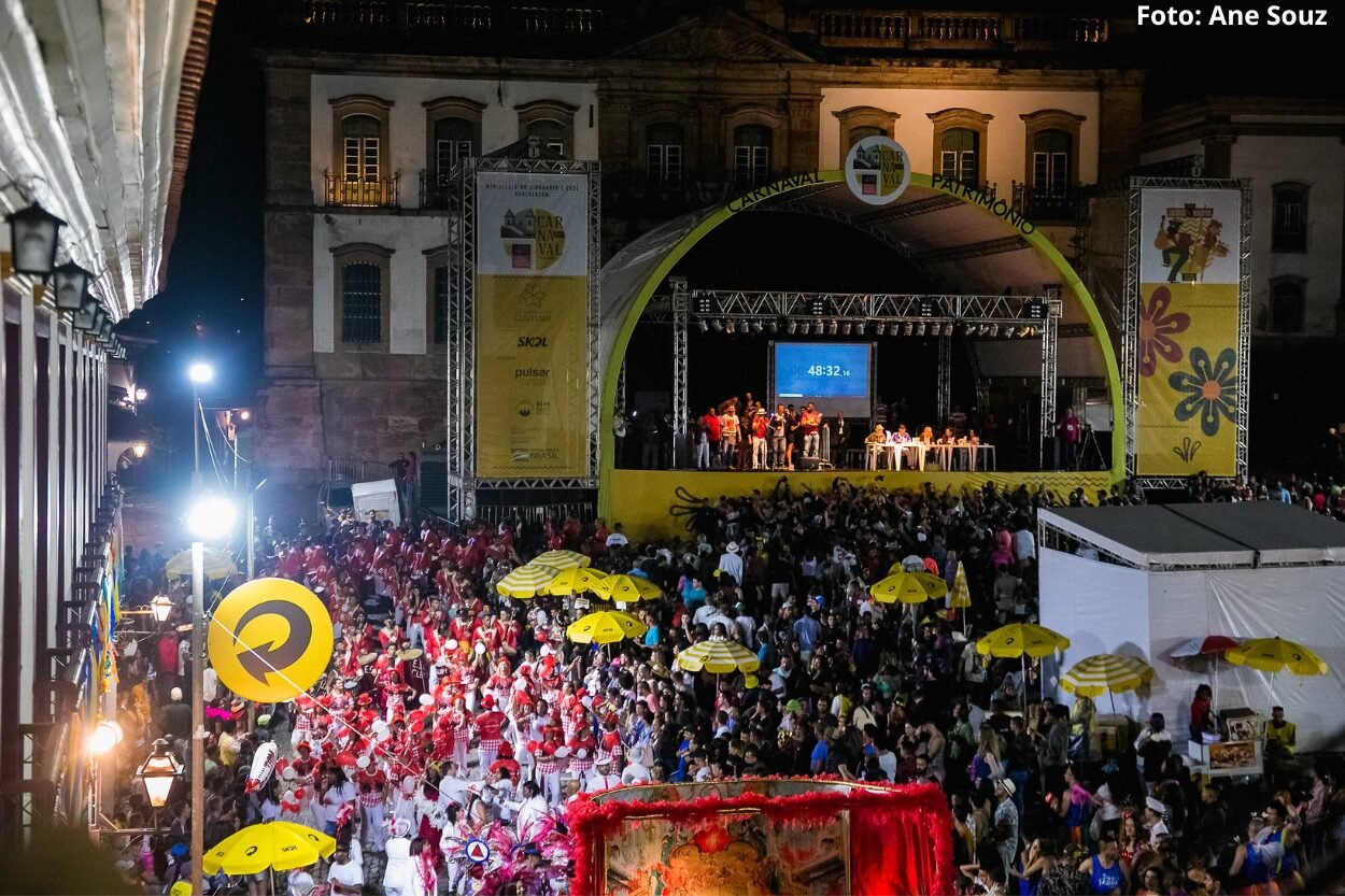 Show de Carnaval na Praça Tiradentes