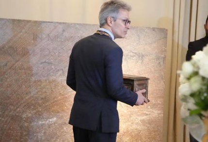 Bárbara Heliodora passa a integrar o Panteão dos Inconfidentes