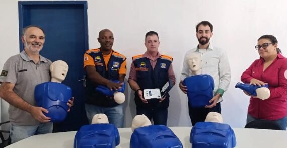 Rotary Club de Ouro Preto doa materiais de primeiros socorros para Prefeitura