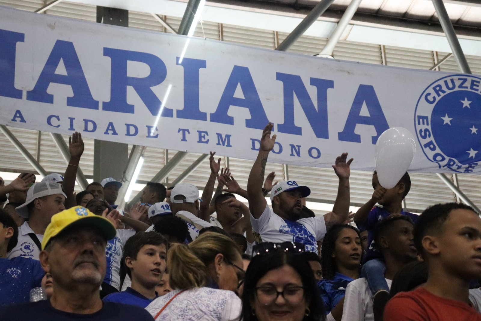 Entrada gratuita em Mariana: Cruzeiro Futsal enfrenta líder do grupo em jogo decisivo