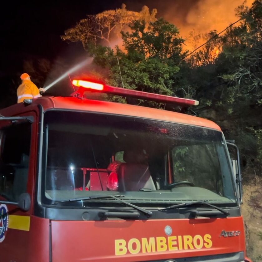 Foco de Incêndio na Vila Aparecida em Ouro Preto; veja vídeo