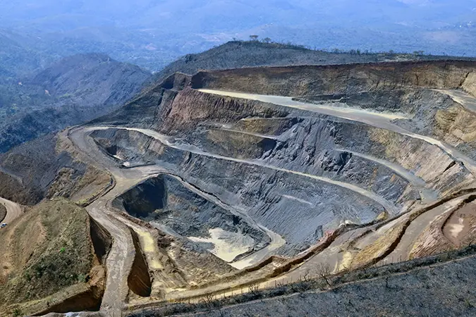 MPMG fiscaliza suspeita de mineração ilegal na Serra do Curral