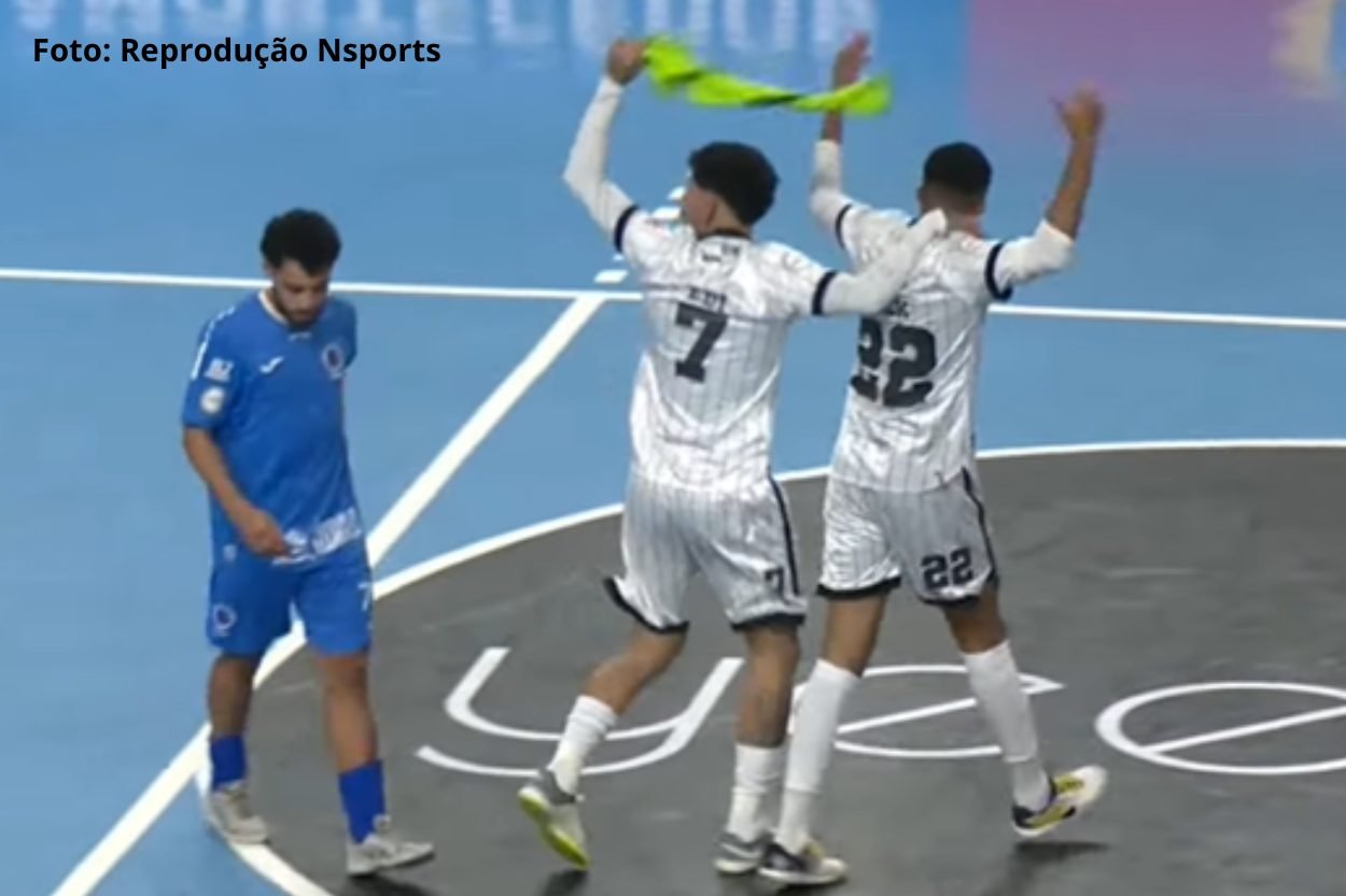 Cruzeiro Futsal busca empate, mas não consegue virar e está eliminado no Brasileiro