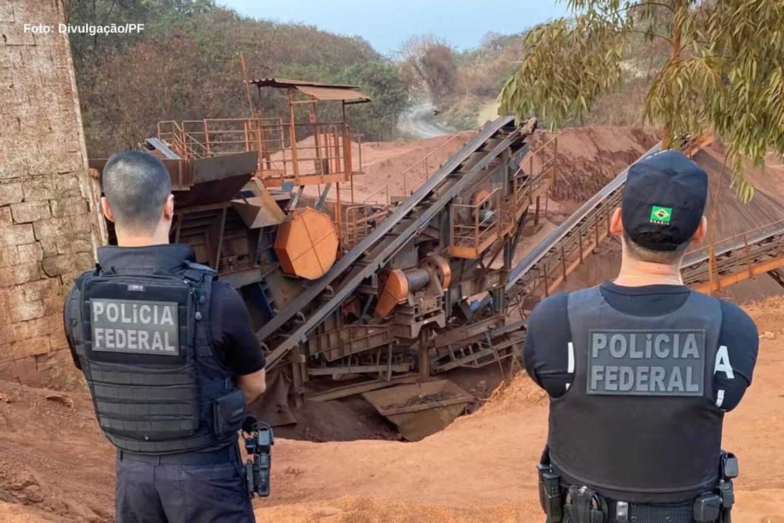 PF realiza operação de combate a mineração ilegal