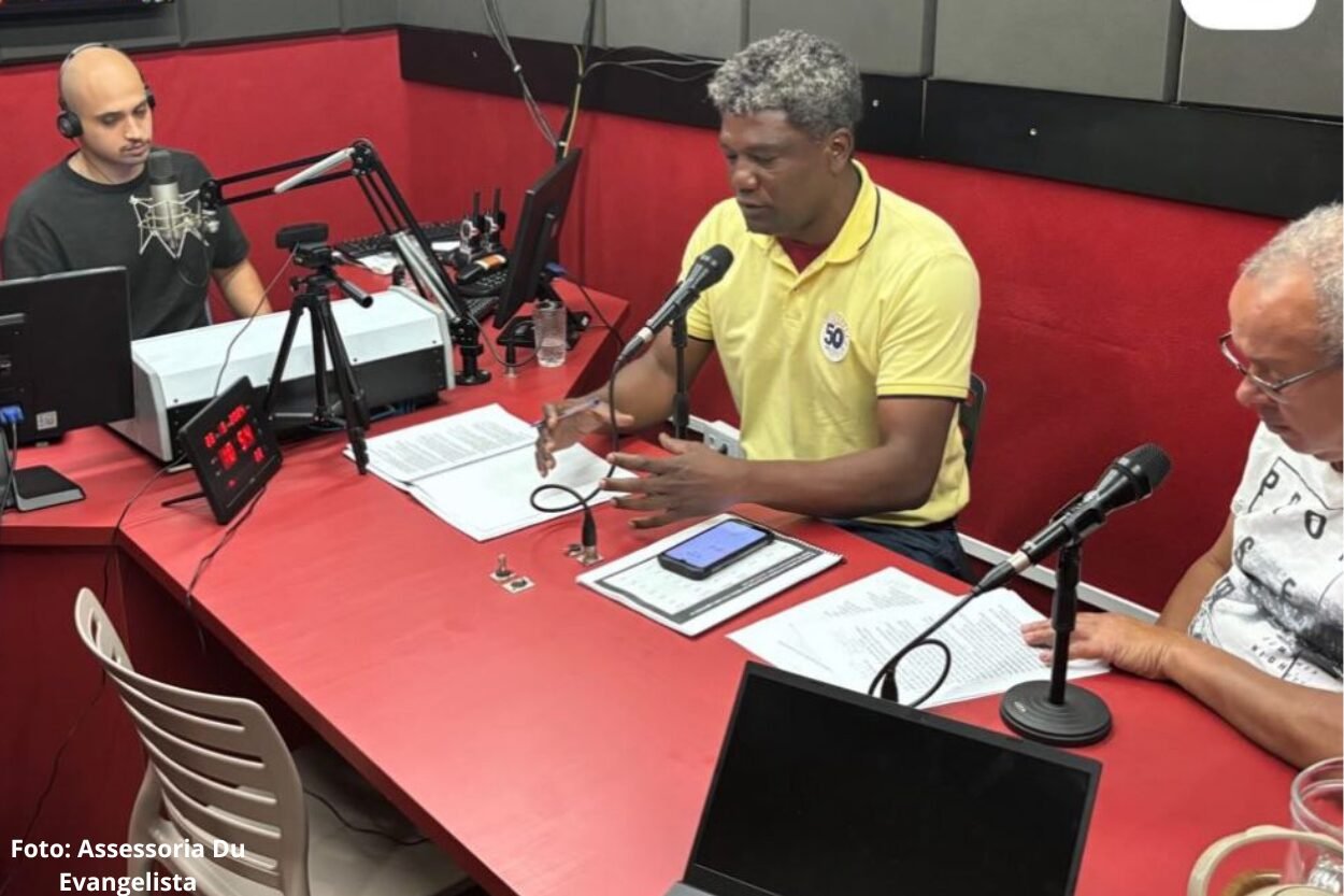 Soluções para água e integração entre sede e distritos são citados por Du Evangelista em sabatina com Real FM e Jornal Geraes