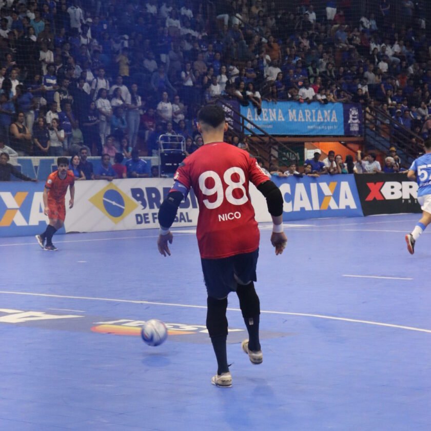 Cruzeiro Futsal enfrenta Congonhas com entrada gratuita em Mariana