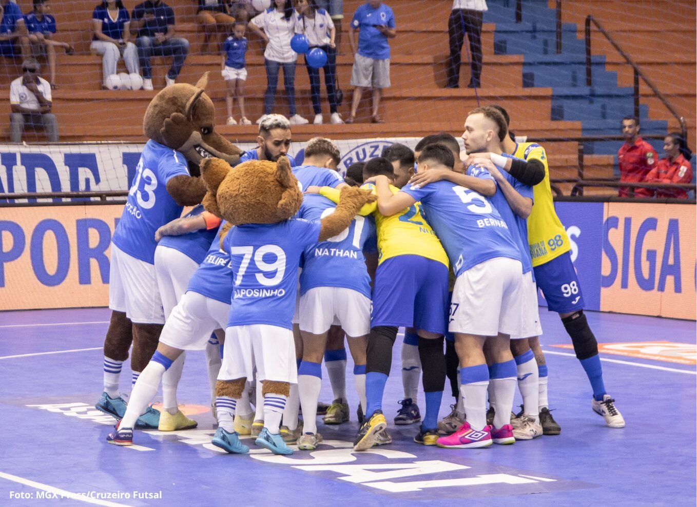 Cruzeiro Futsal cria equipe feminina e fará turnê para recrutar talentos para a categoria de base masculina