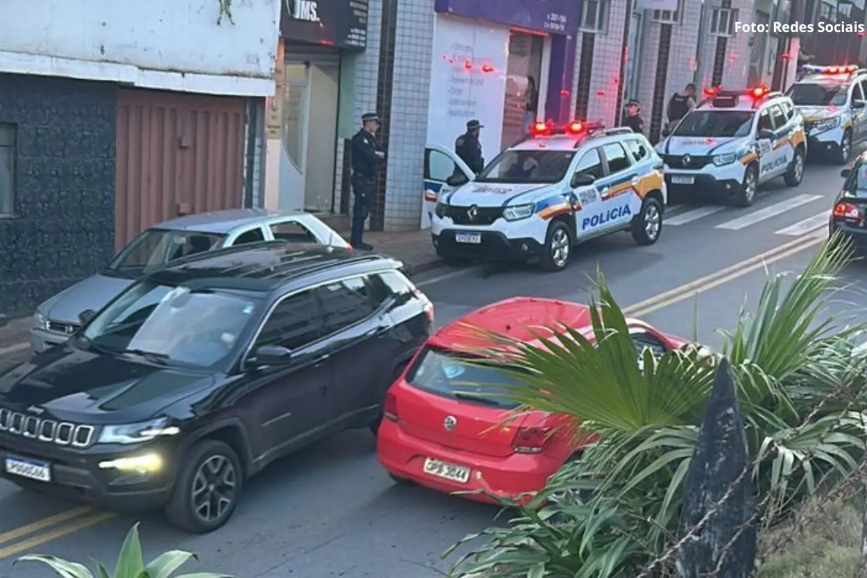 Carro alvejado por balas em Ouro Preto foi tentativa de homicídio