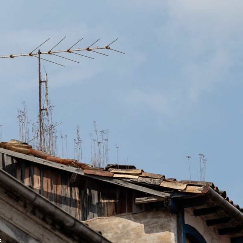 Quer tirar sua antena parabólica? Prefeitura de Ouro Preto lança campanha de remoção