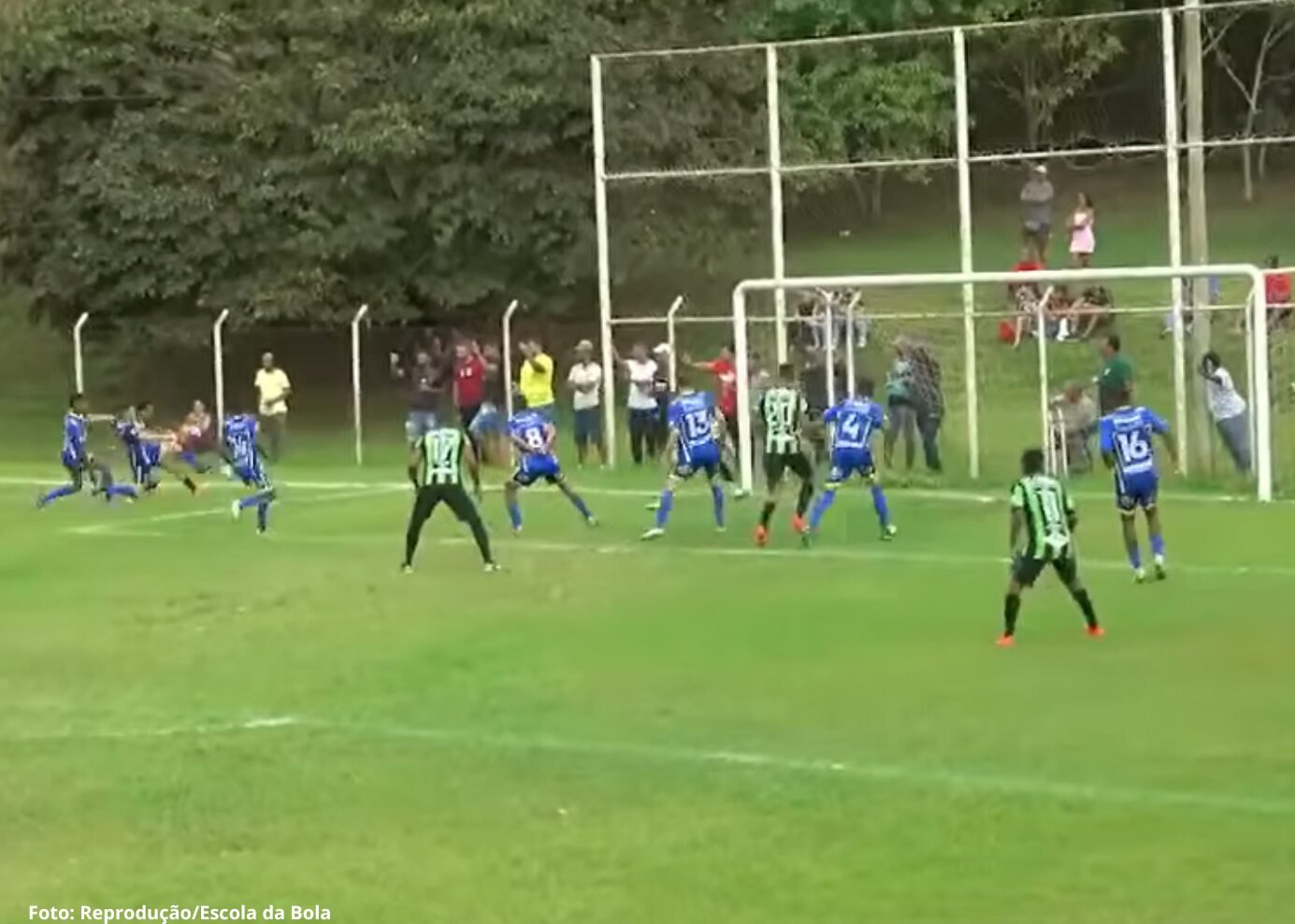 Sete de Outubro e Águia de Ouro fazem finalíssima do Campeonato de Mariana em Padre Viegas