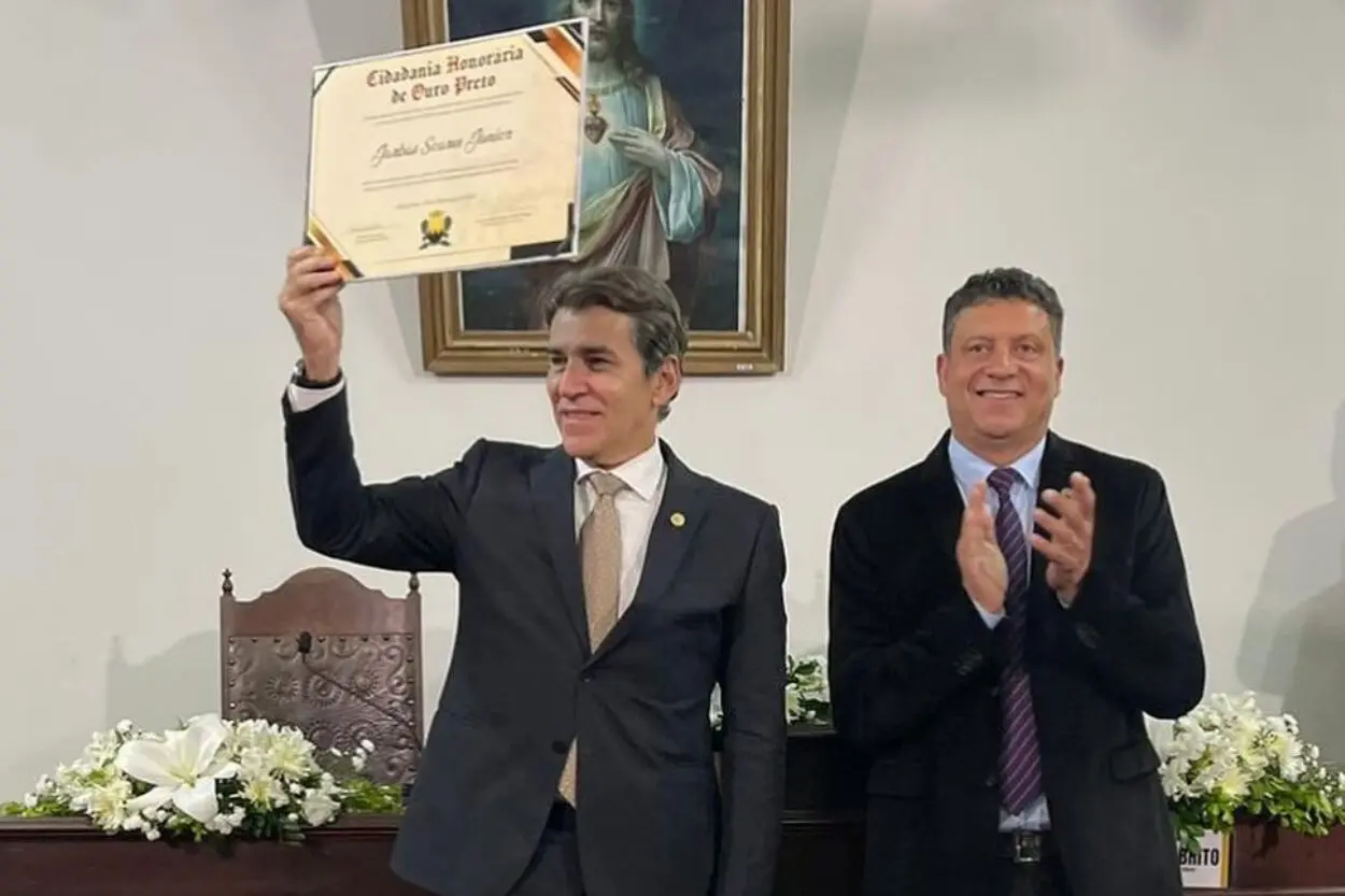 Procurador Geral de Minas Gerais recebe cidadania honorária de Ouro Preto