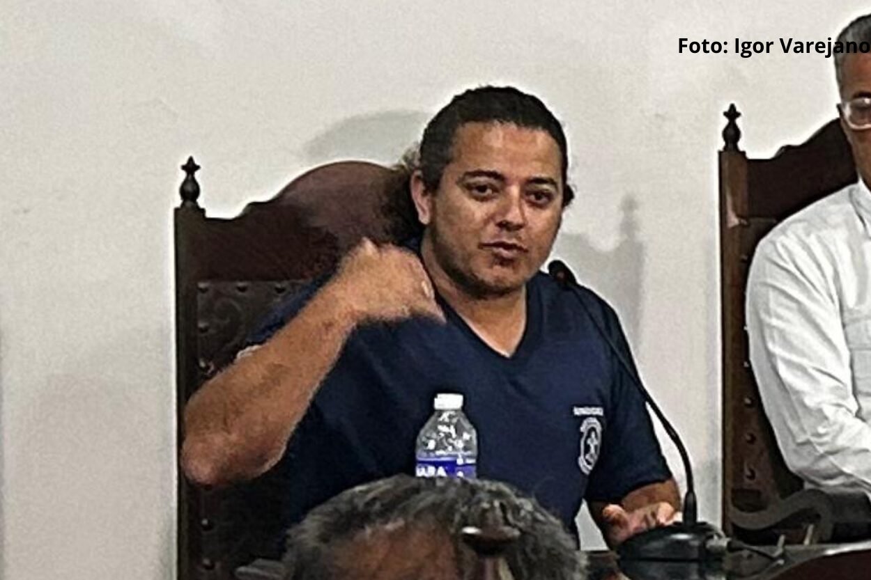 'Trabalho é meio de vida, não meio de morte': fim da escala 6x1 é debatido na Câmara de Ouro Preto
