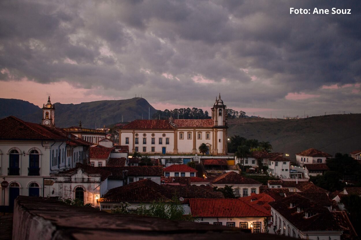 13º na conta: assalariados de Ouro Preto tem remuneração maior que a média brasileira