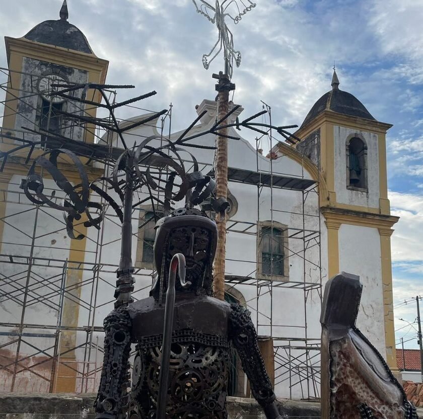 Comunidade de Cachoeira do Campo monta Presépio de Natal com esculturas