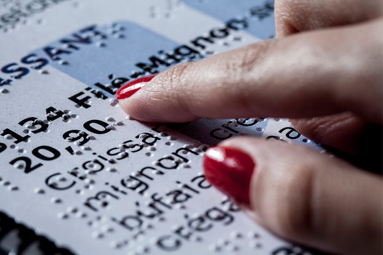 Ouro Preto obriga uso de cardápios em Braille em restaurantes e hotéis