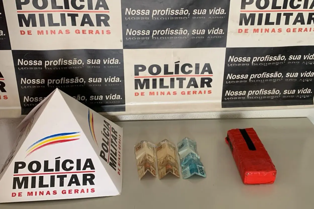 Homem é preso com barra de maconha em Mariana