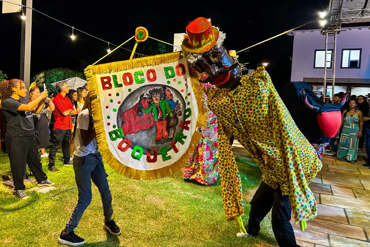 MM Folia anima o Museu de Mariana com pré-carnaval e tradição