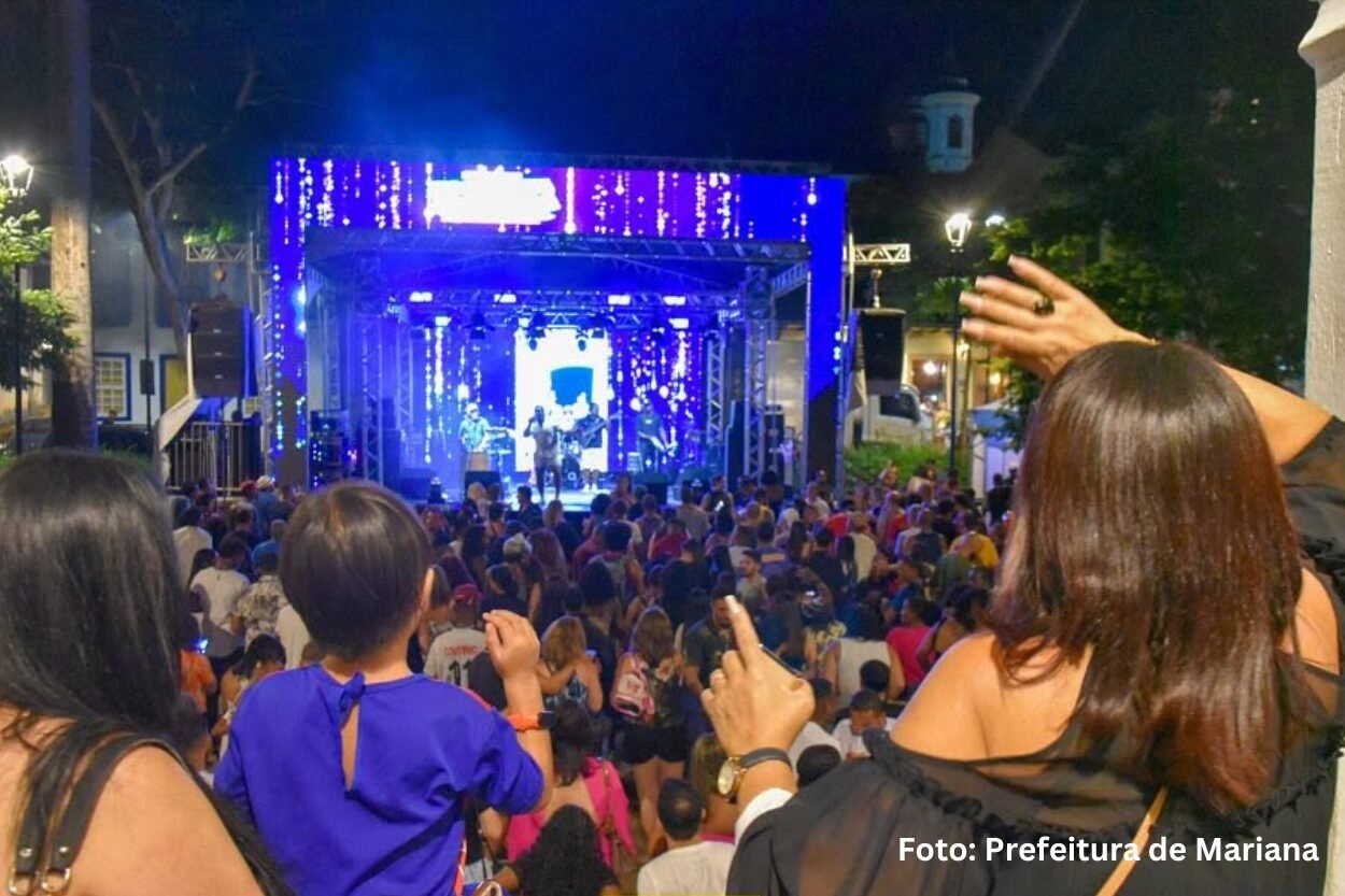 Pré-Carnaval de Mariana agita o fim de semana