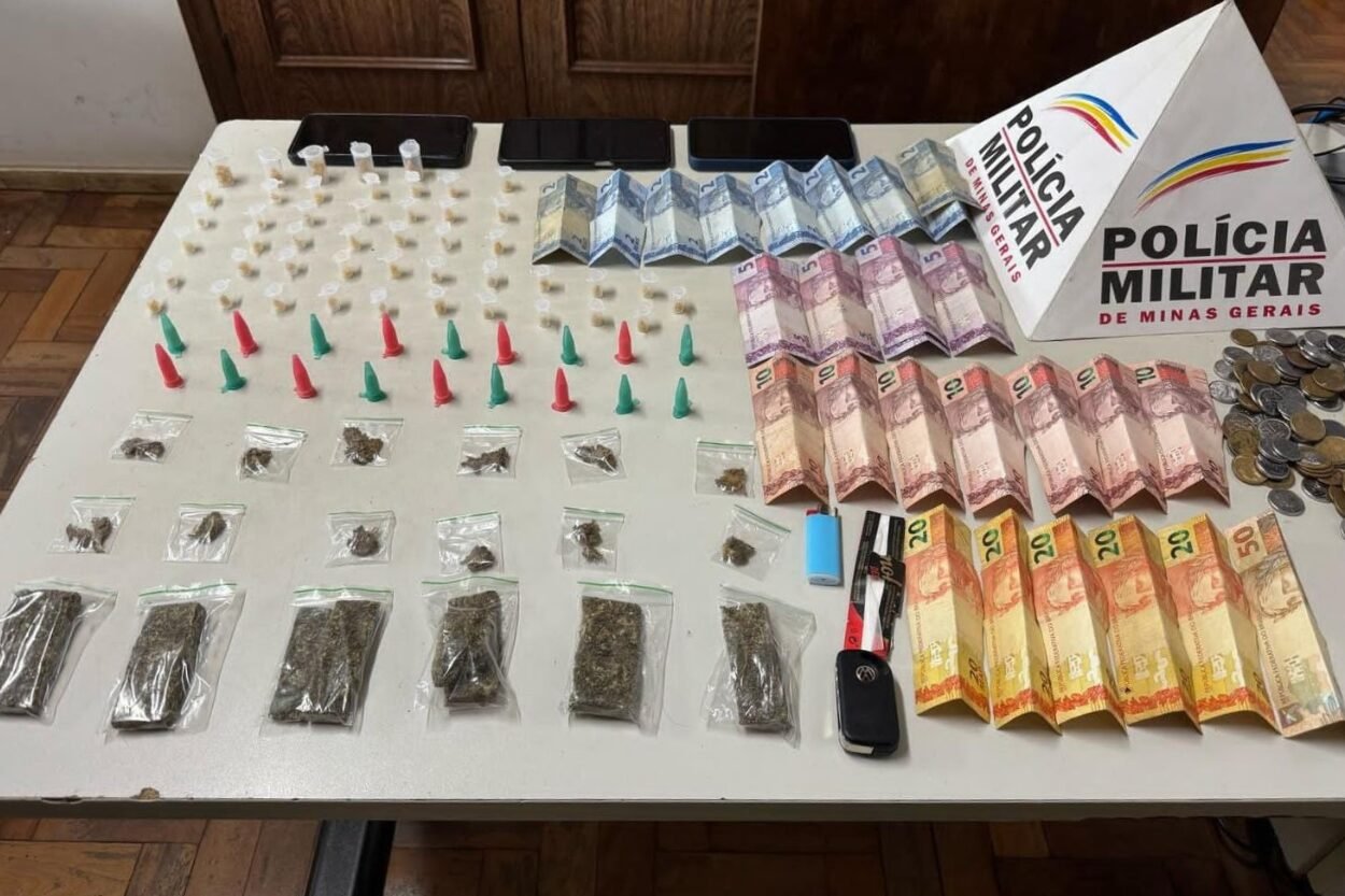 Dois homens são apreendidos com drogas em Itabirito