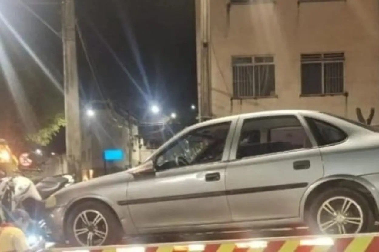 Após perseguição, polícia prende dois suspeitos de tráfico em Mariana