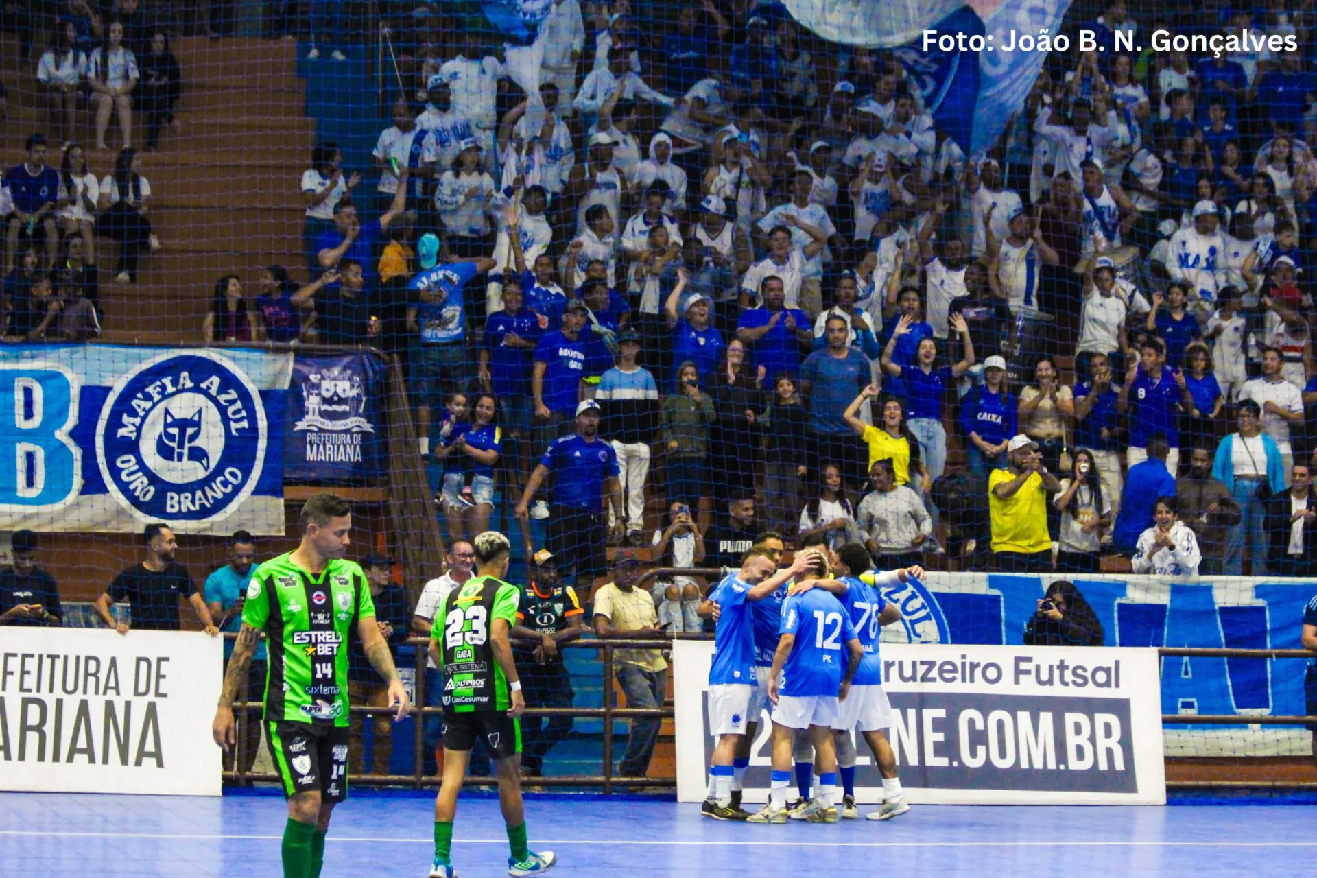 Máfia Azul cobra definição sobre jogos do Cruzeiro Futsal em Mariana