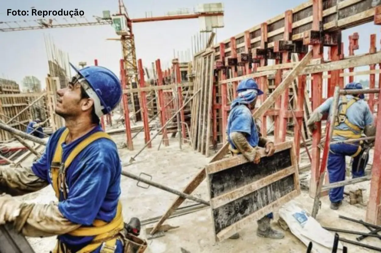 Mariana propõe projeto para fortalecer empresas locais