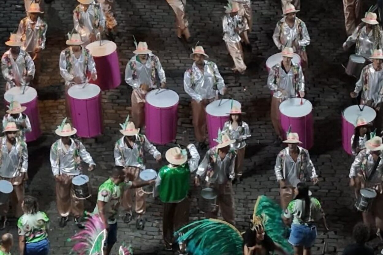 Acadêmicos do São Cristóvão é bicampeã do Carnaval de Ouro Preto
