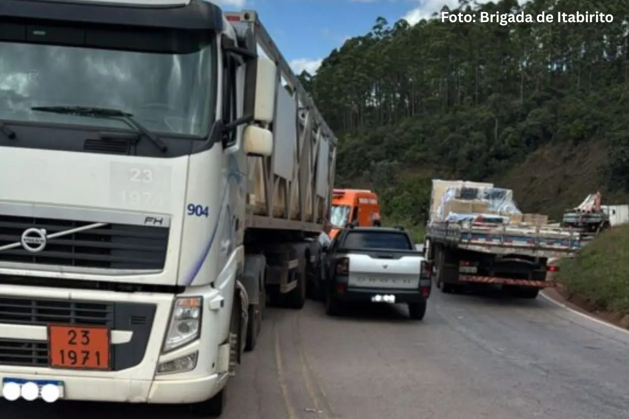 Prefeitura de Itabirito cobra melhorias na BR-356 após série de acidentes na Serra da Santa