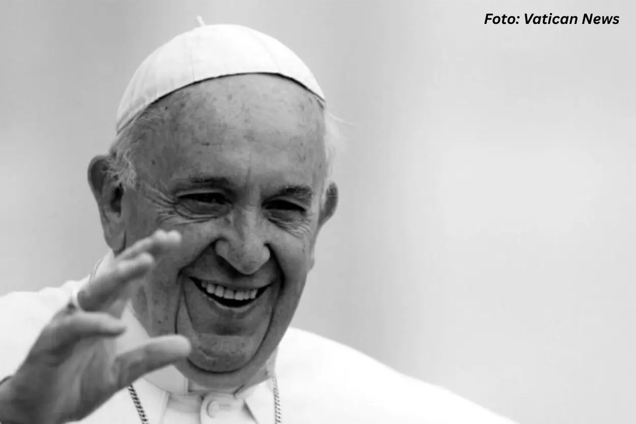 Arquidiocese de Mariana relembra legado do Papa Francisco