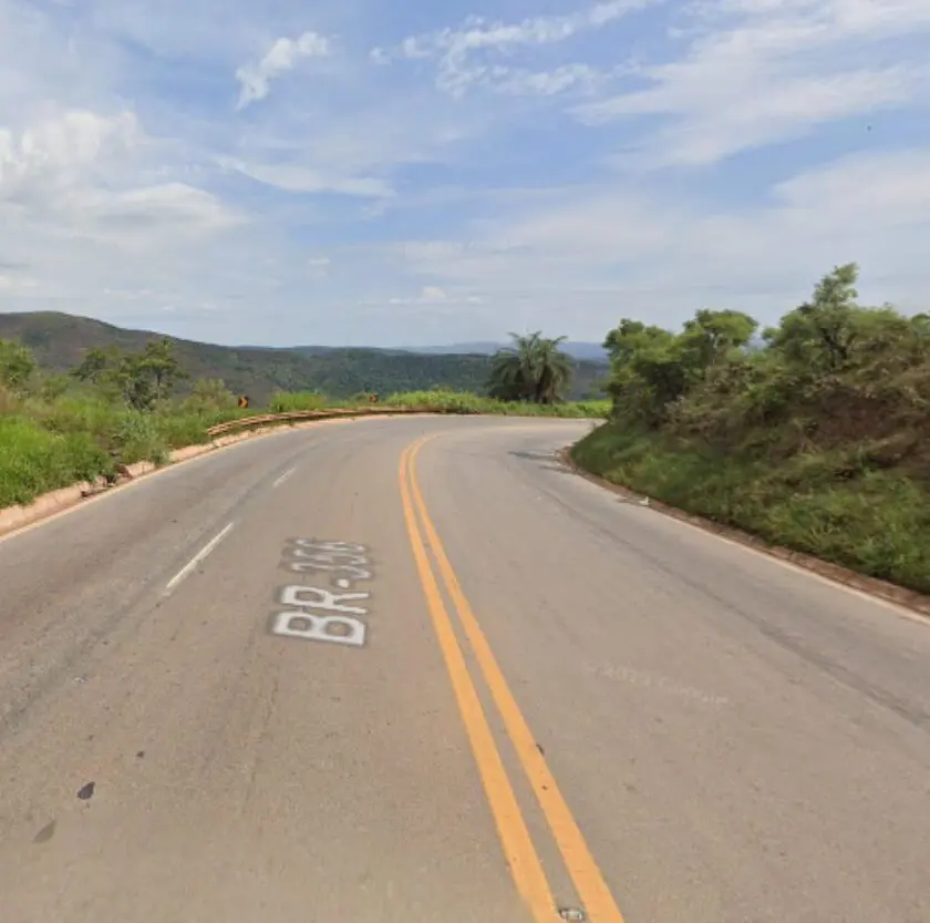 População de Itabirito realiza manifestação na BR-356 nesta segunda