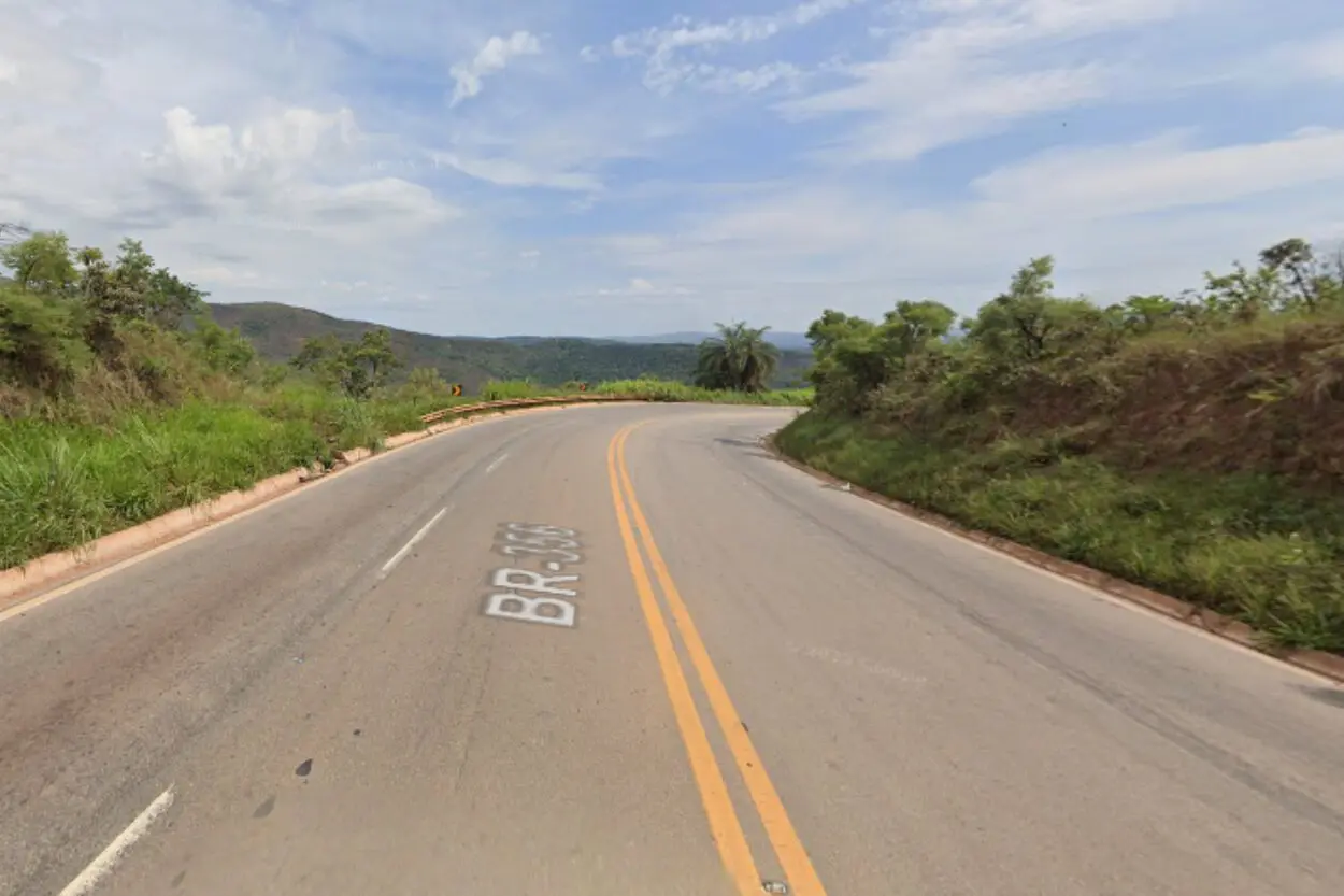 População de Itabirito realiza manifestação na BR-356 nesta segunda