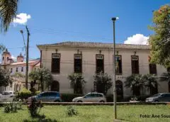 Prefeitura de Ouro Preto nomeia aprovados em concurso e convoca candidatos para posse