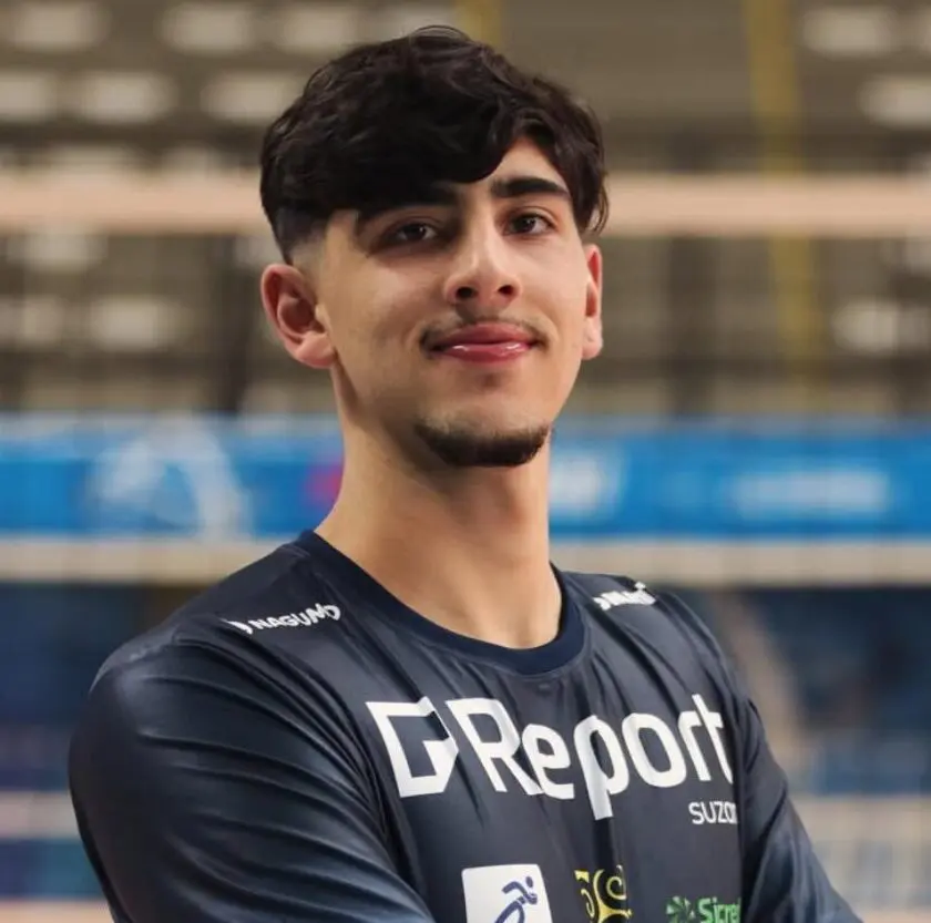 Atleta de Cachoeira do Campo é chamado para treinar com a Seleção Brasileira de Vôlei