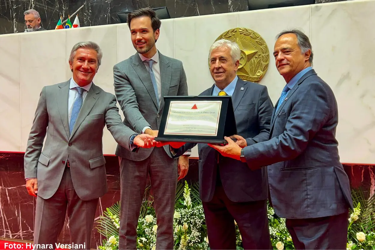CEO do Vila Galé recebe título de cidadão mineiro às vésperas de inauguração em Ouro Preto