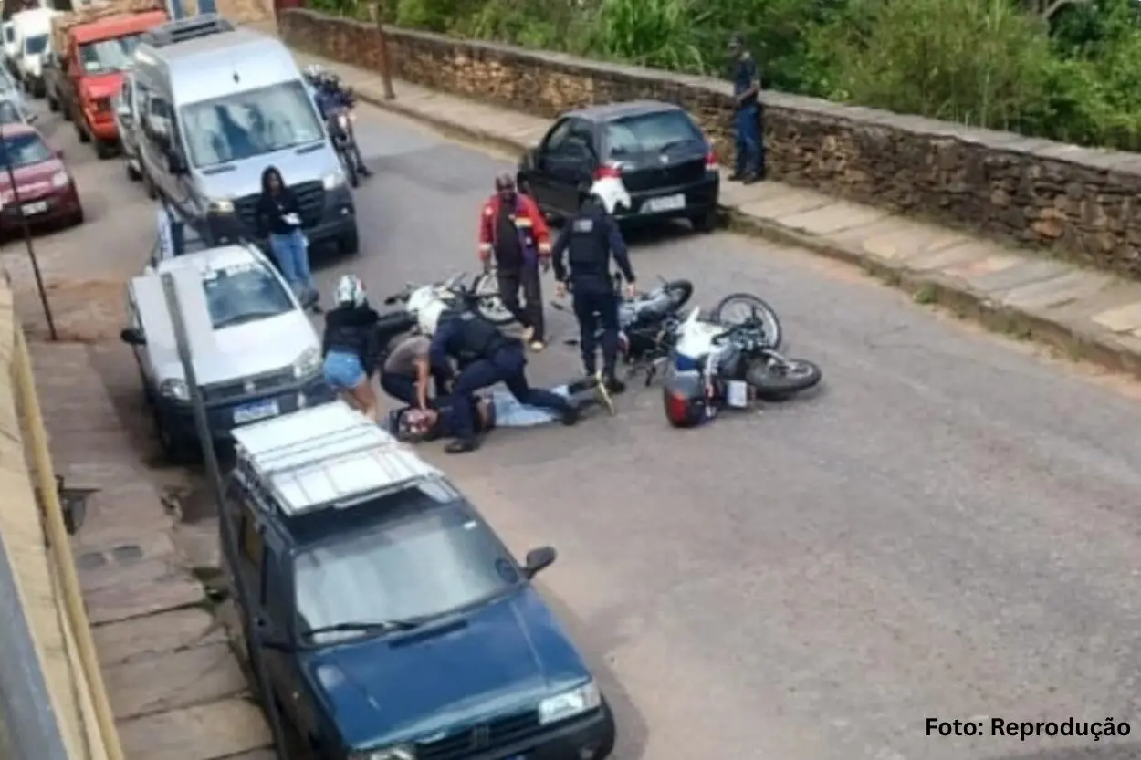 Motociclista é preso após colisão e fuga em Ouro Preto