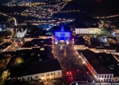 Alceu Valença e Orquestra Ouro Preto encantam milhares na Praça Tiradentes