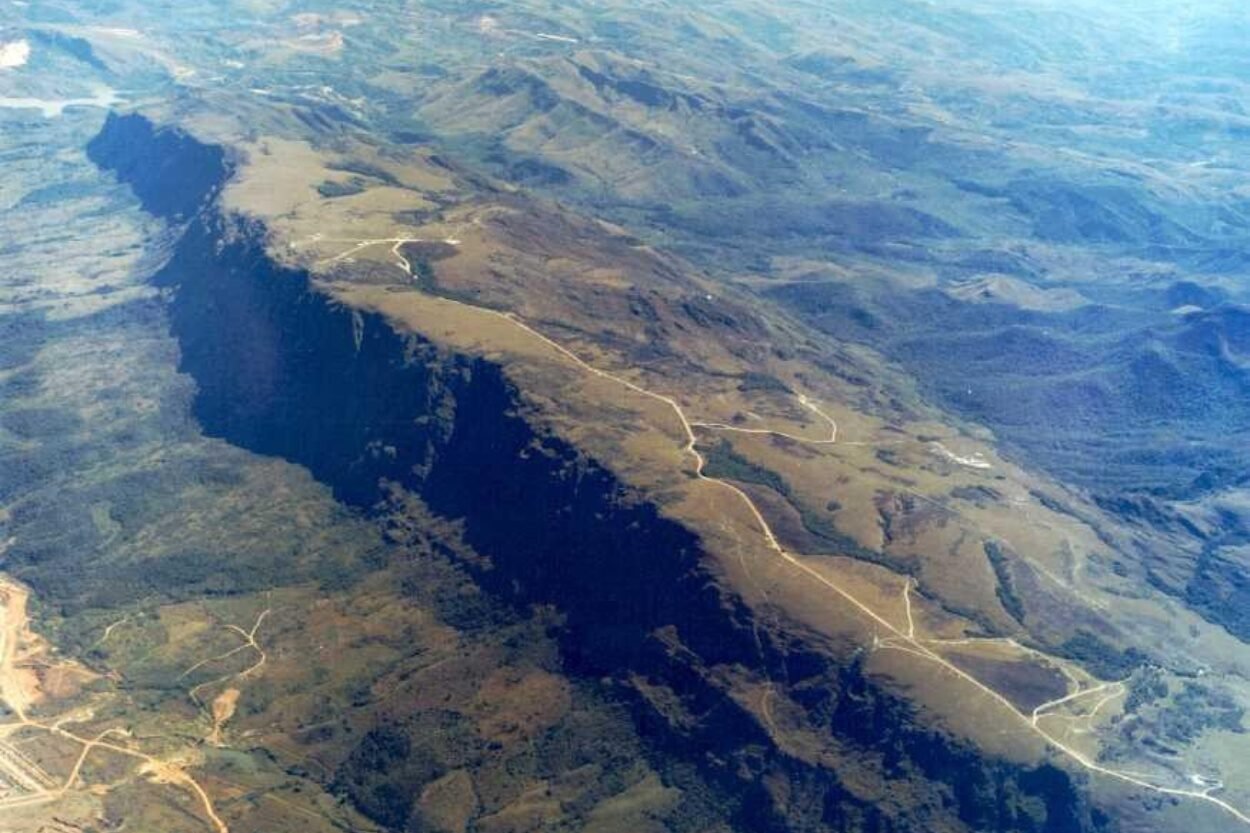 ‘Legendários’ são acusados de invadir área protegida entre Ouro Preto e Ouro Branco