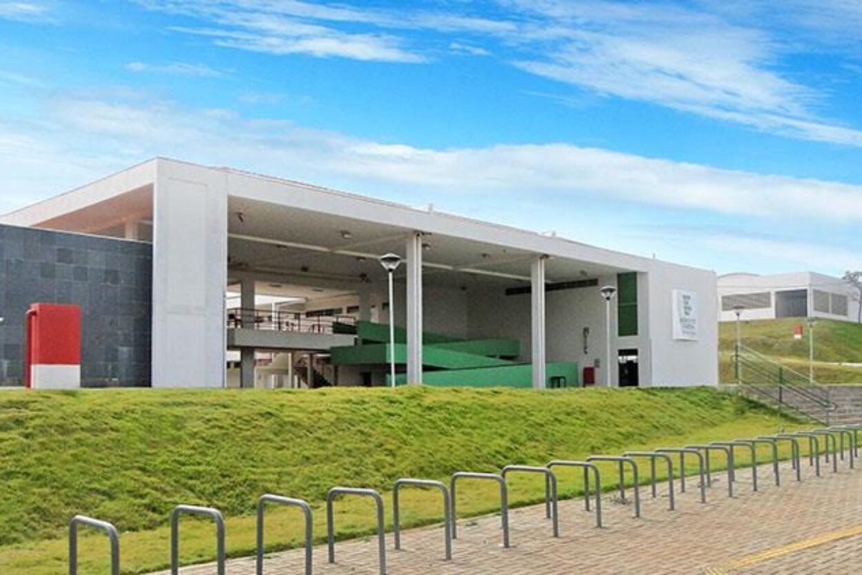 IFMG oferta curso de Montador de Andaimes com bolsa-auxílio de até R$ 858,00